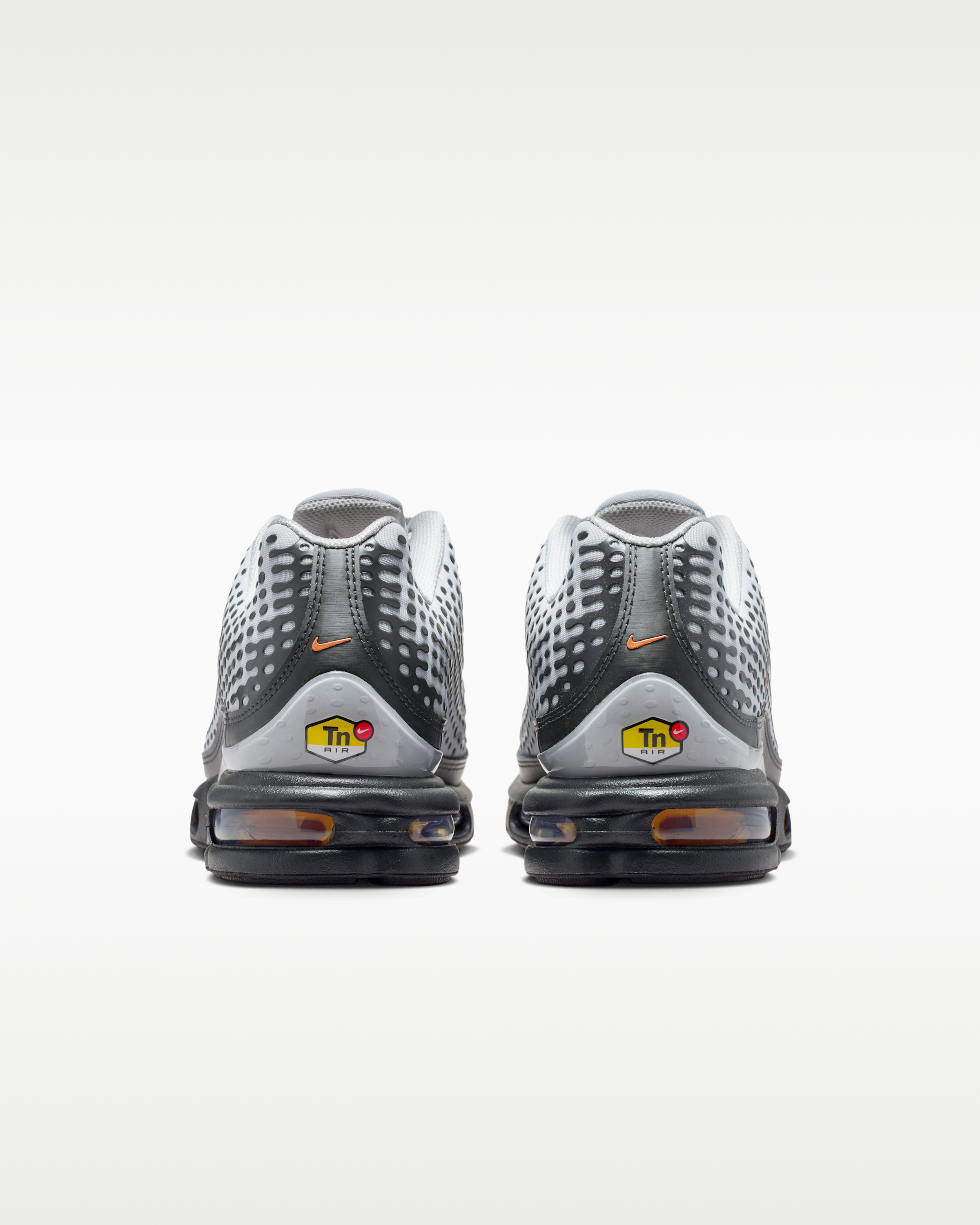 Nike Air Max Plus VII Men's Shoes - Light Smoke Grey/Dark Smoke Grey/Hot Curry - View 6