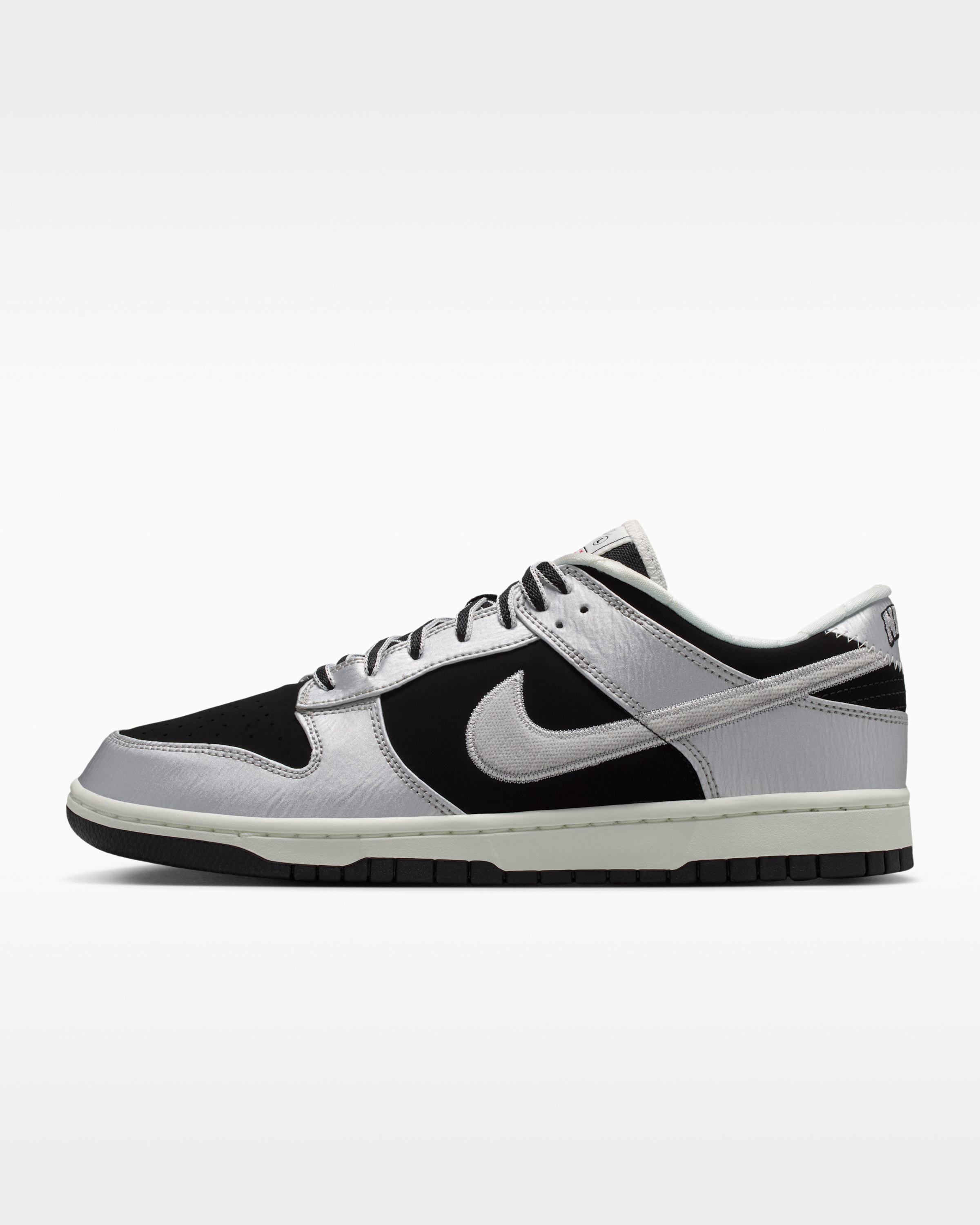 Nike Dunk Low Retro Men's Shoes - Metallic Silver/Black/Sail/Metallic Silver - View 1