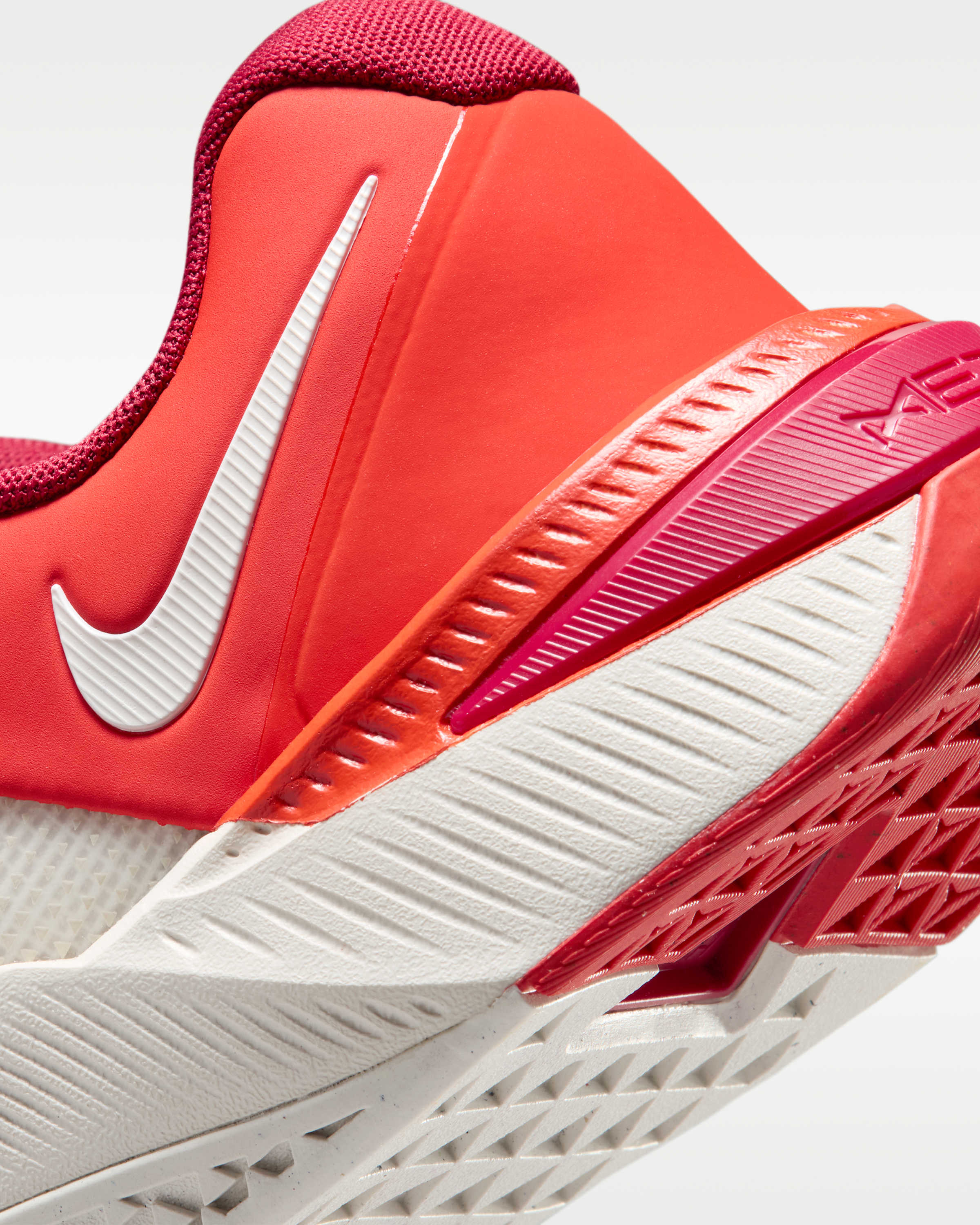 Nike Metcon 10 Men's Workout Shoes - Picante Red/Tough Red/Light Orewood Brown/Phantom - View 8