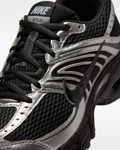 Nike Air Max Moto 2K Women's Shoes with Reflective Design Accents - Black/Metallic Silver/Anthracite/Black - View 7