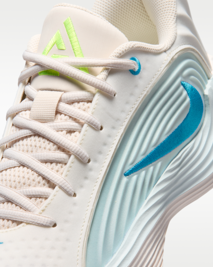 Giannis Immortality 5 Basketball Shoes - Sail/Glacier Blue/Chalk/Light Current Blue - View 7