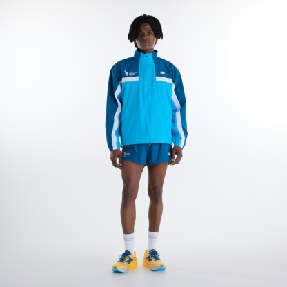 Glad is wearing size M and is 6'1"/ 185cm. Waist: 29"/74cm