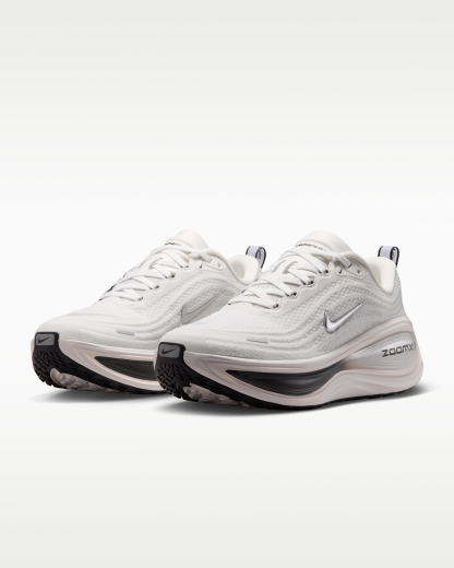 Nike Vomero Plus Women's Road Running Shoes - Summit White/Sail/Anthracite/Metallic Silver - View 5