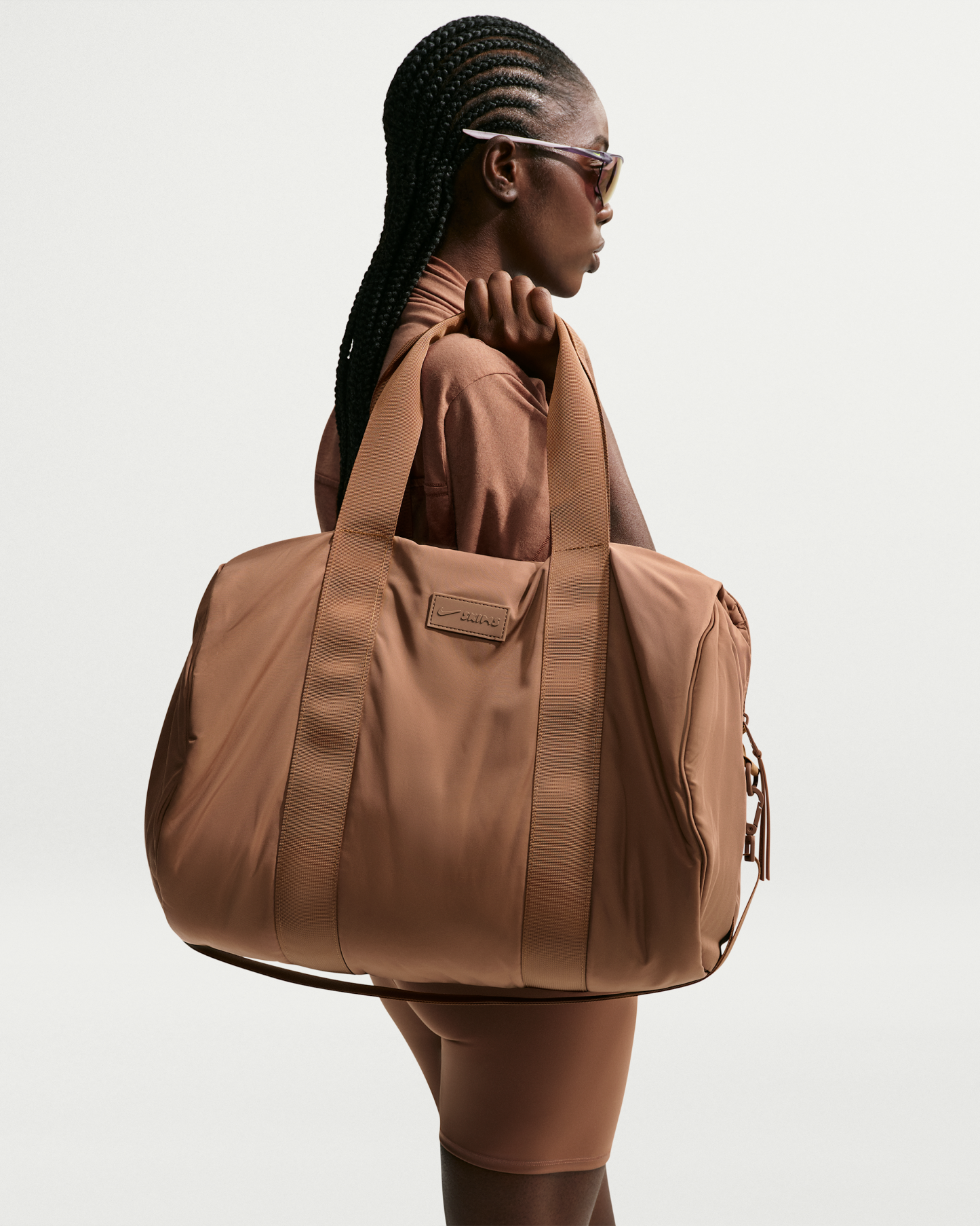 NikeSKIMS Women’s Puffer Gym Bag - NSKM Carob Brown/NSKM Carob Brown - View 1