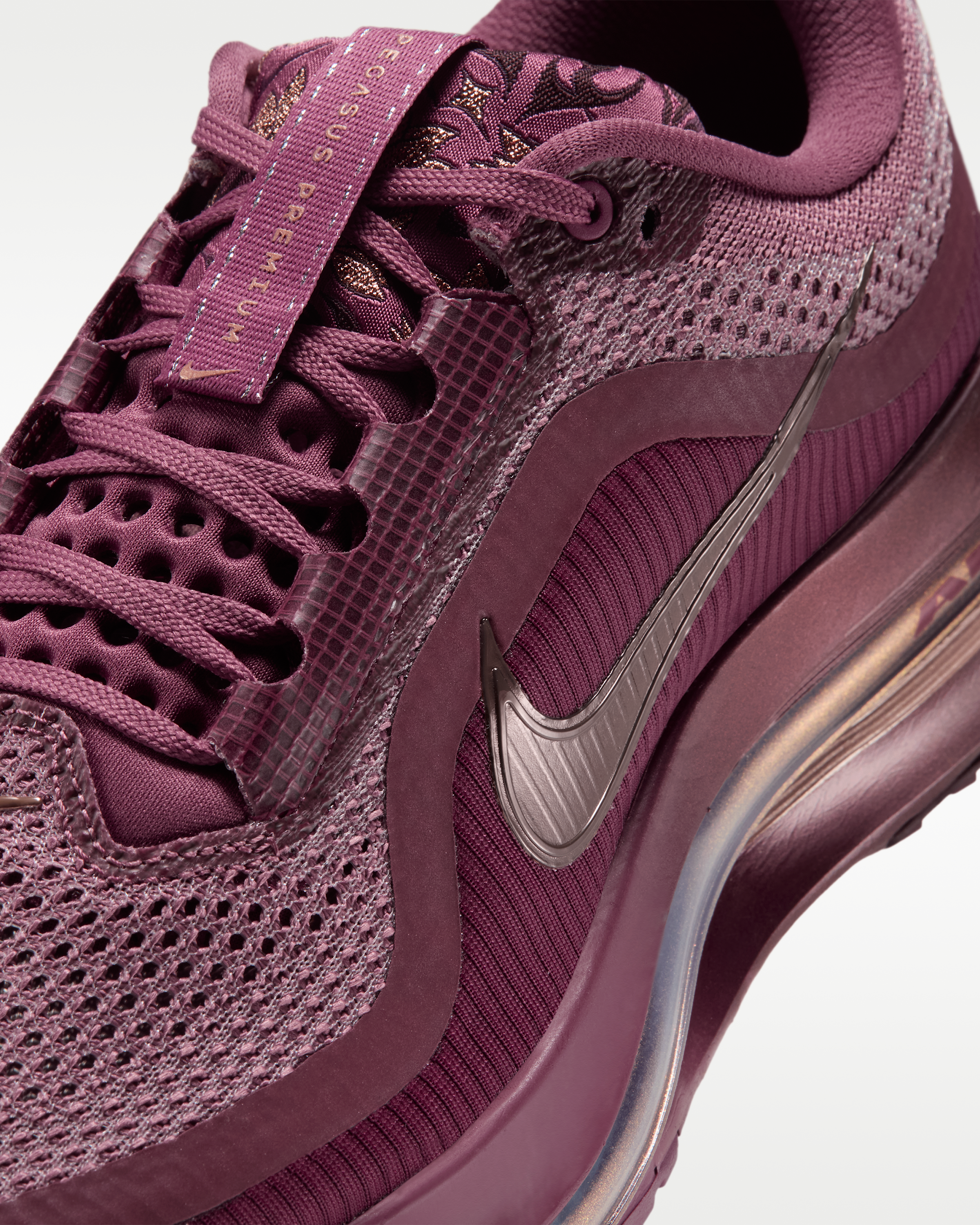 Nike Pegasus Premium Women's Road Running Shoes - Pink Smoke/Mystic Dates/Light Boulder/Metallic Red Bronze - View 7