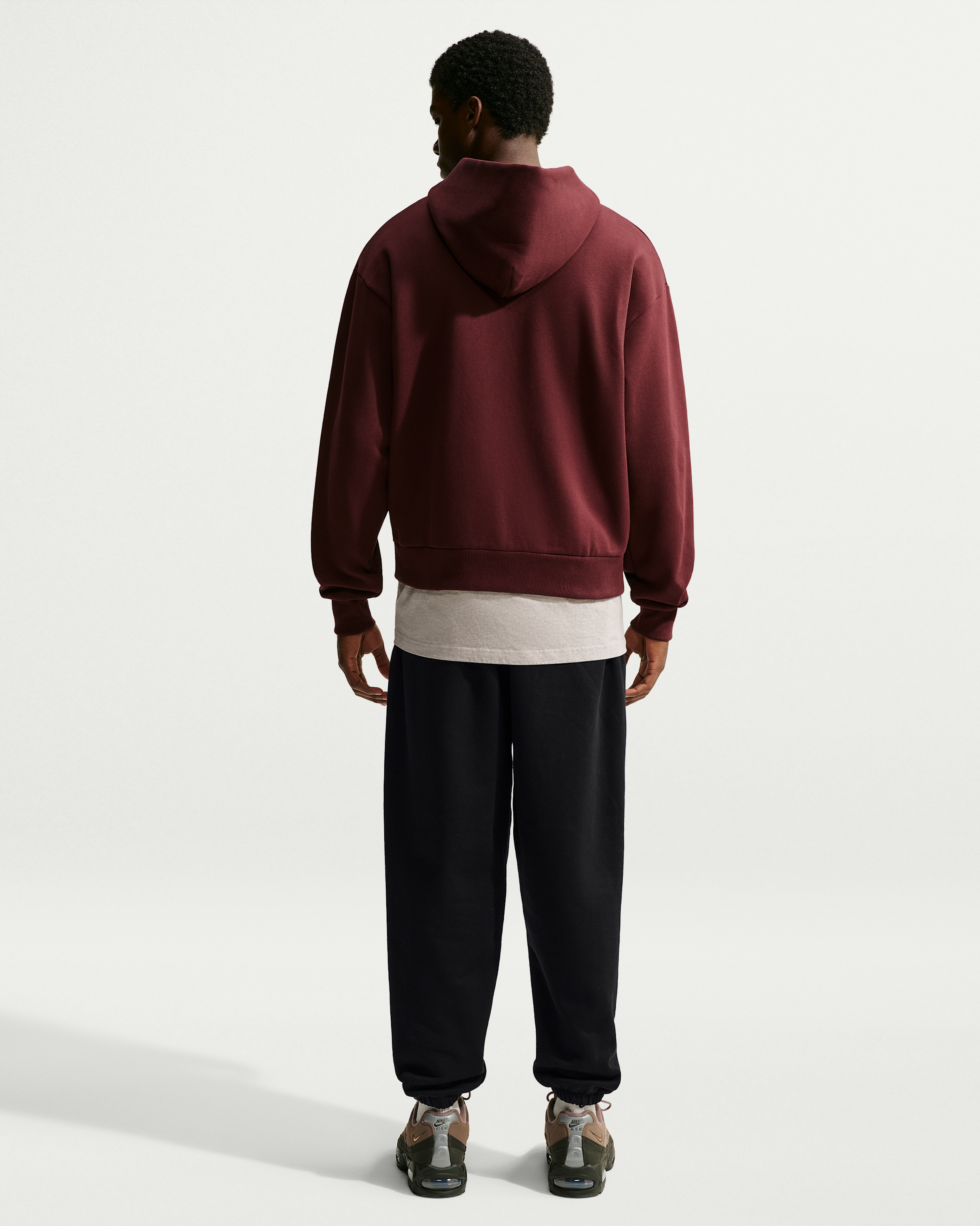 Nike Solo Fleece Men's Cuffed Trousers - Total Black/Sail - View 5
