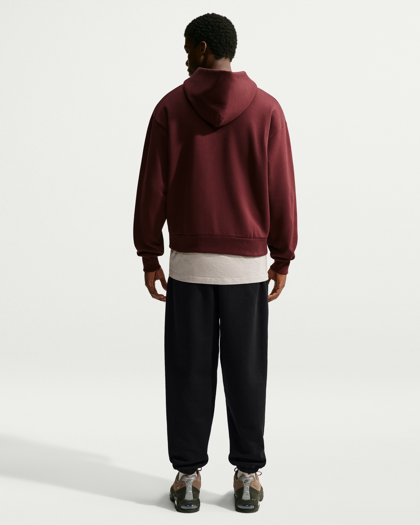 Nike Solo Fleece Men's Cuffed Trousers - Total Black/Sail - View 5