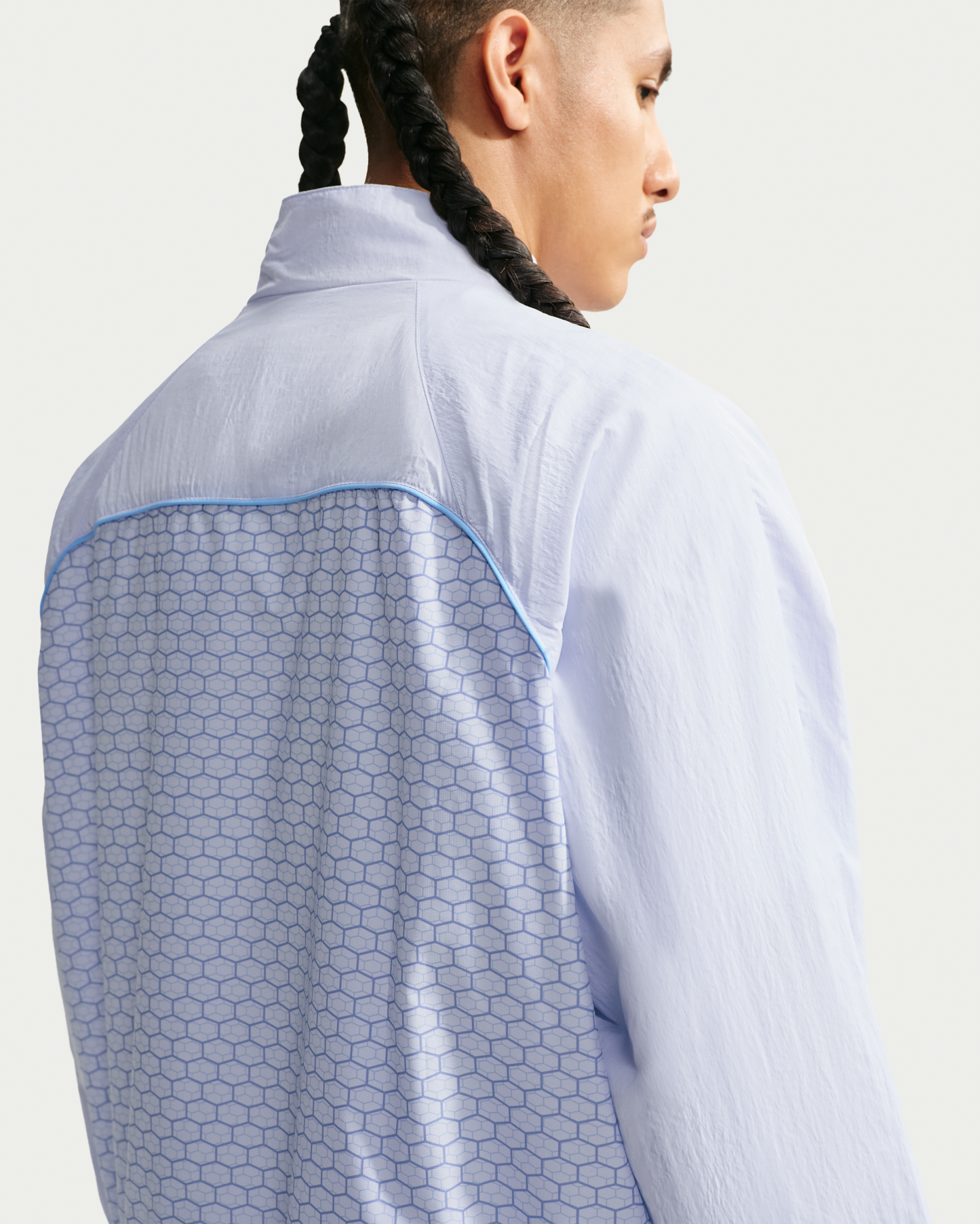 Nike Sportswear Men's Woven Tracksuit Jacket - Football Grey/Light Armoury Blue - View 2
