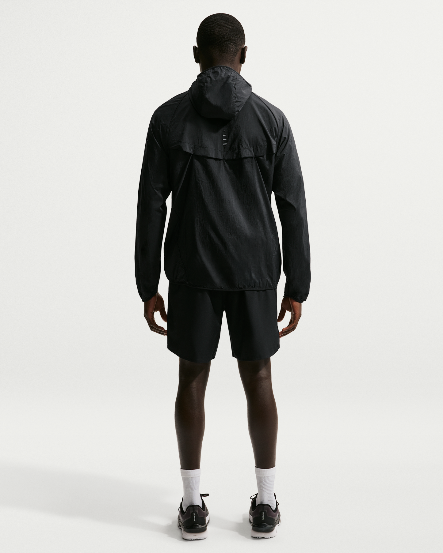 Nike Stride Men's Repel UV Running Jacket - Black/Black - View 5