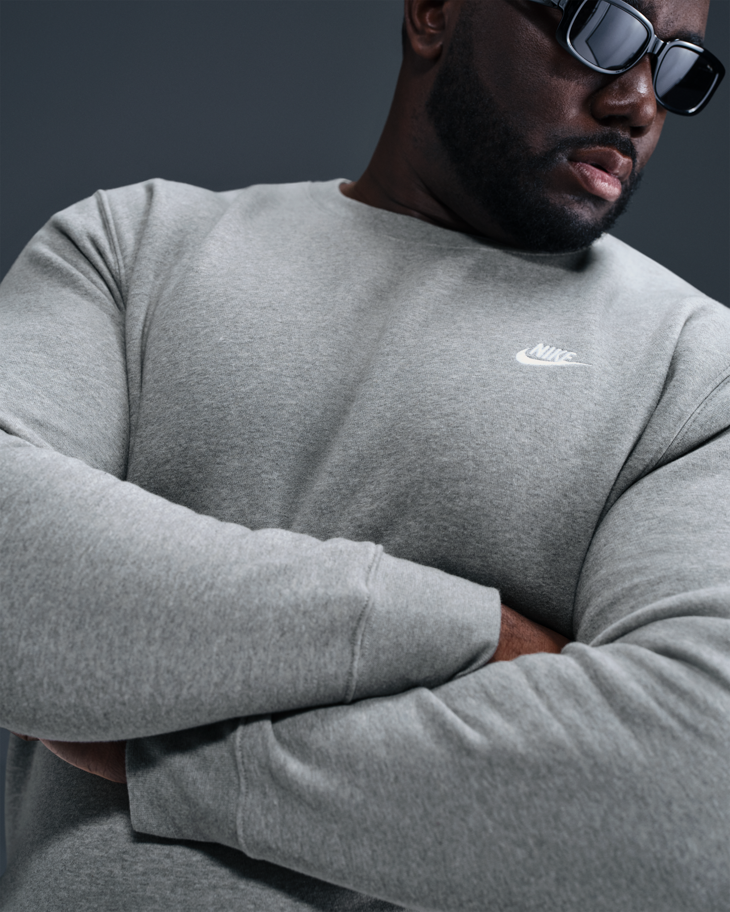 Nike Club Men's Fleece Crew - Dark Grey Heather/White - View 8