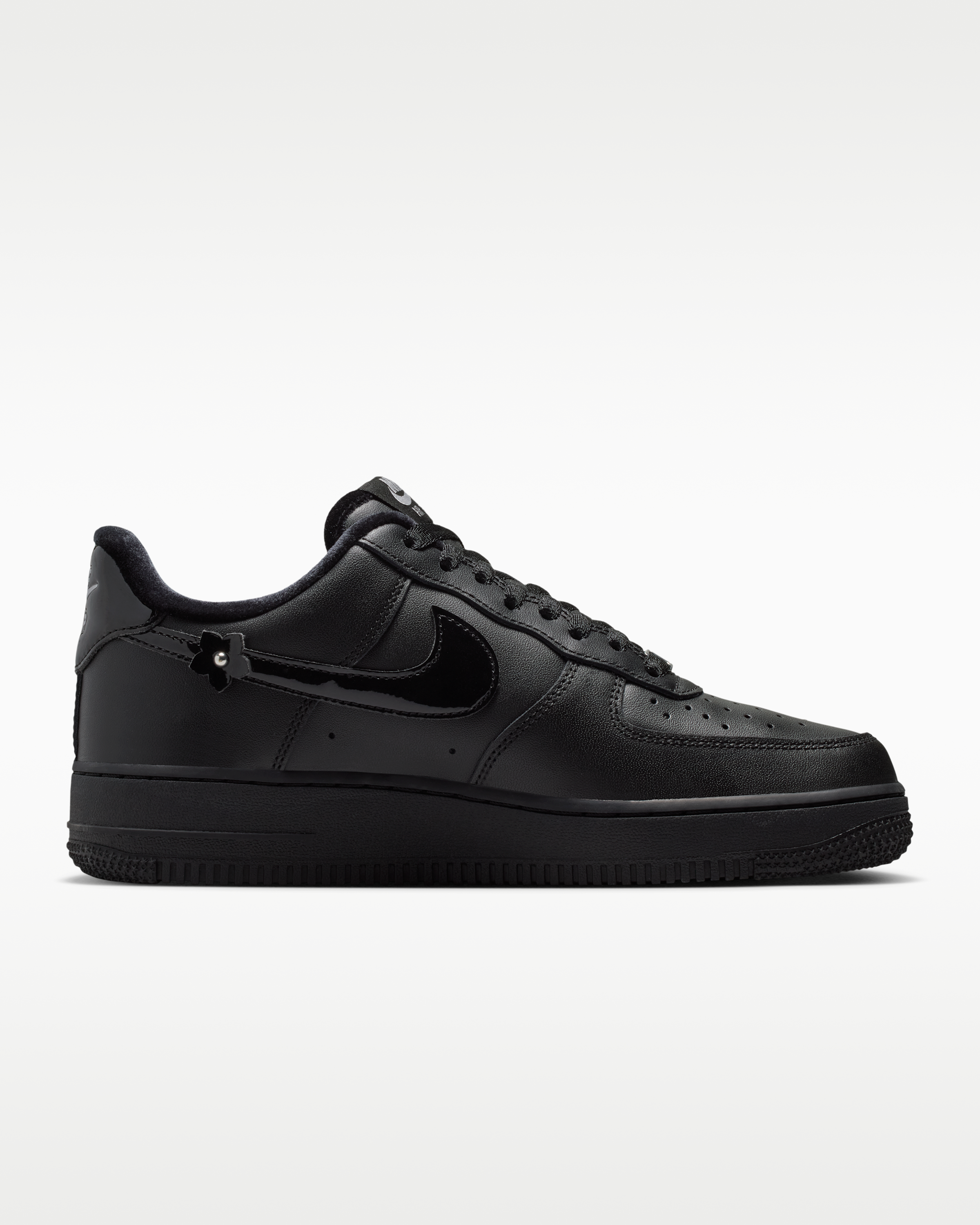Nike Air Force 1 '07 'Florette' Women's Shoes - Black/Off-Noir/Metallic Silver/Black - View 3