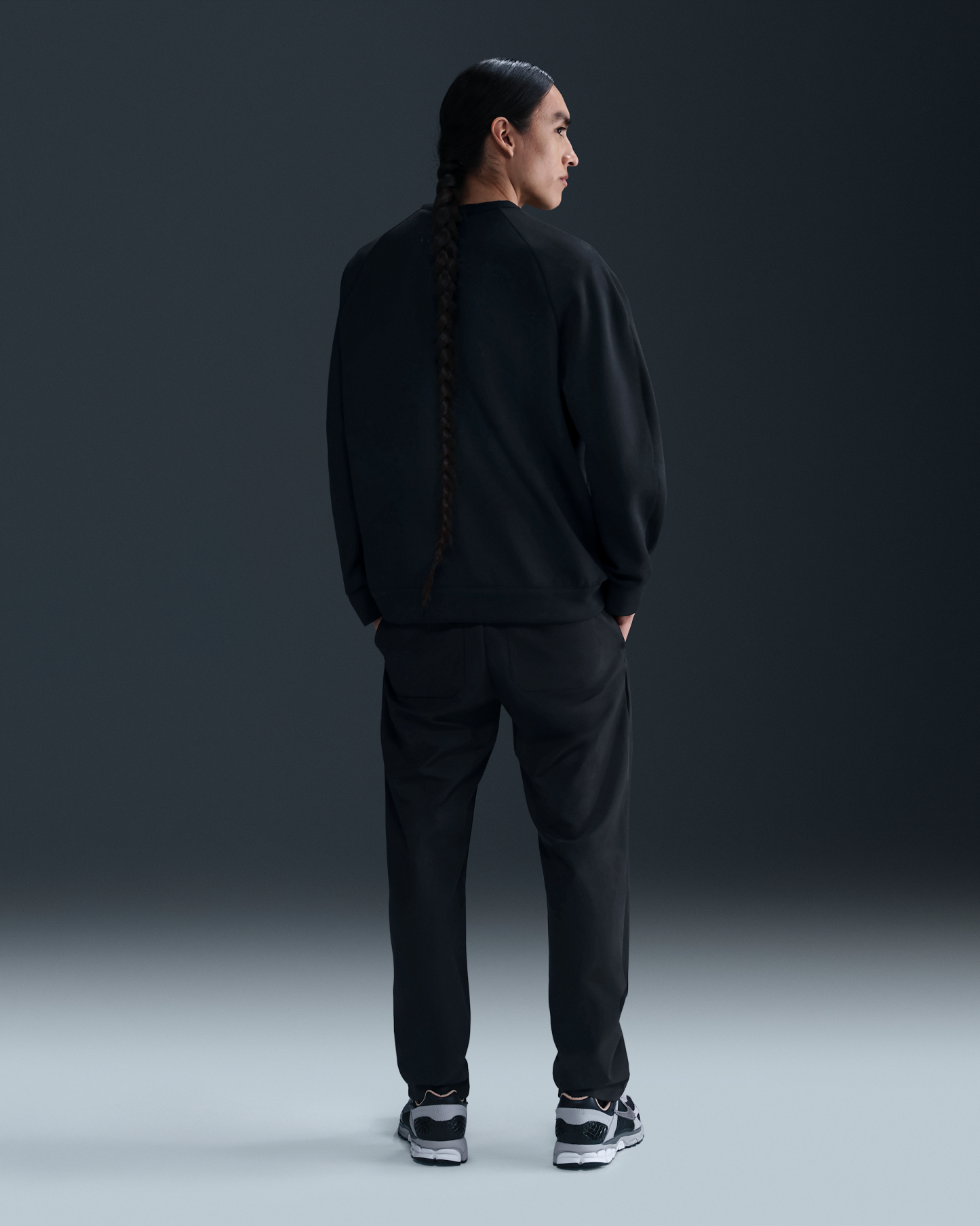 Nike 24.7 ImpossiblySoft Men's Dri-FIT Crew - Black/Dark Smoke Grey - View 5