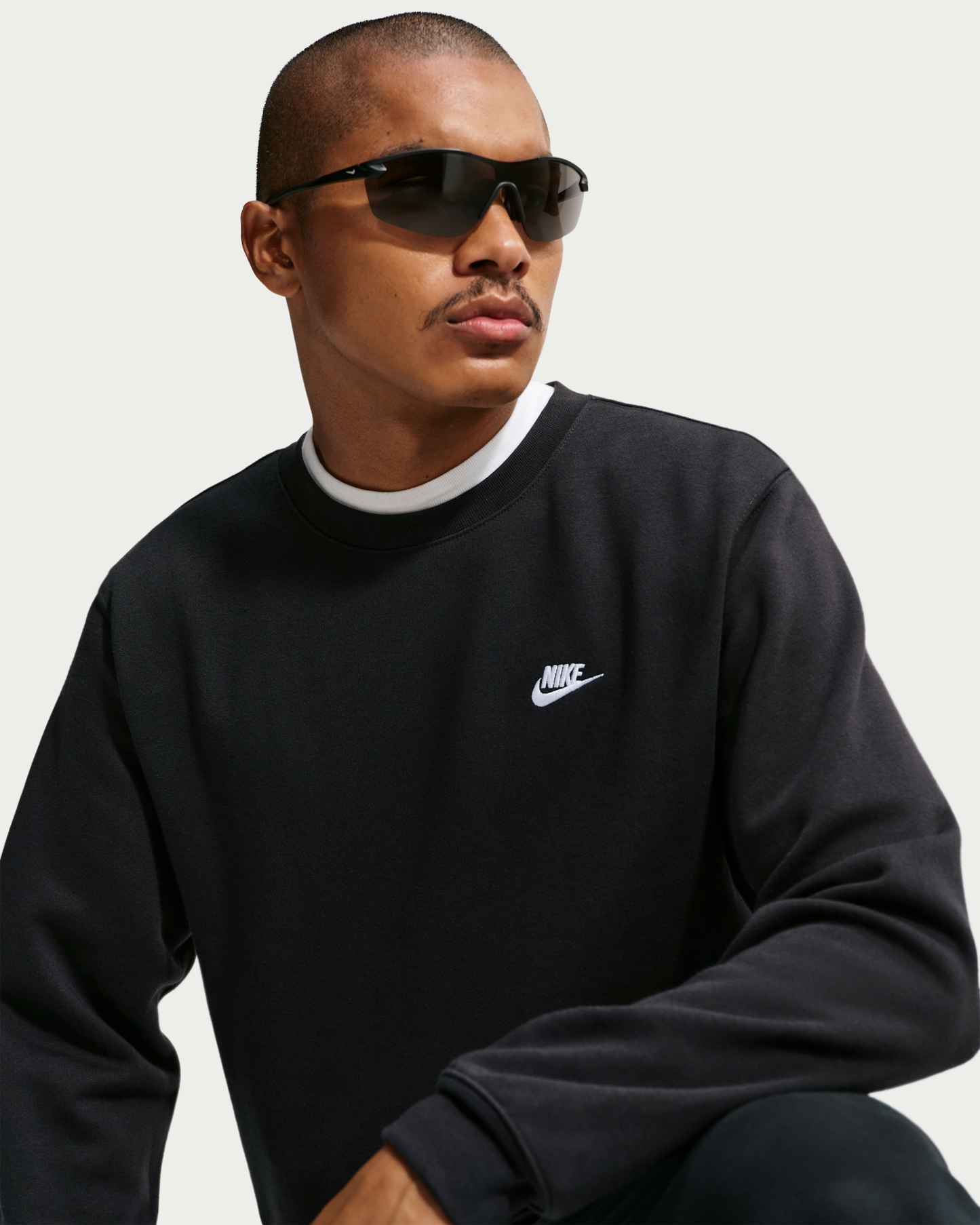 Nike Club Men's Fleece Crew - Black/White - View 3
