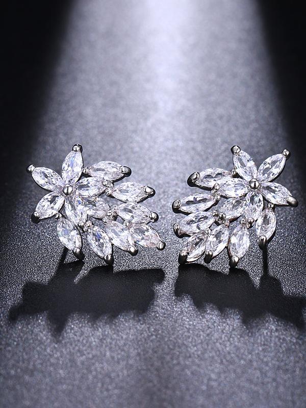 Fashion Simple Zirconia Flower Stud Earrings