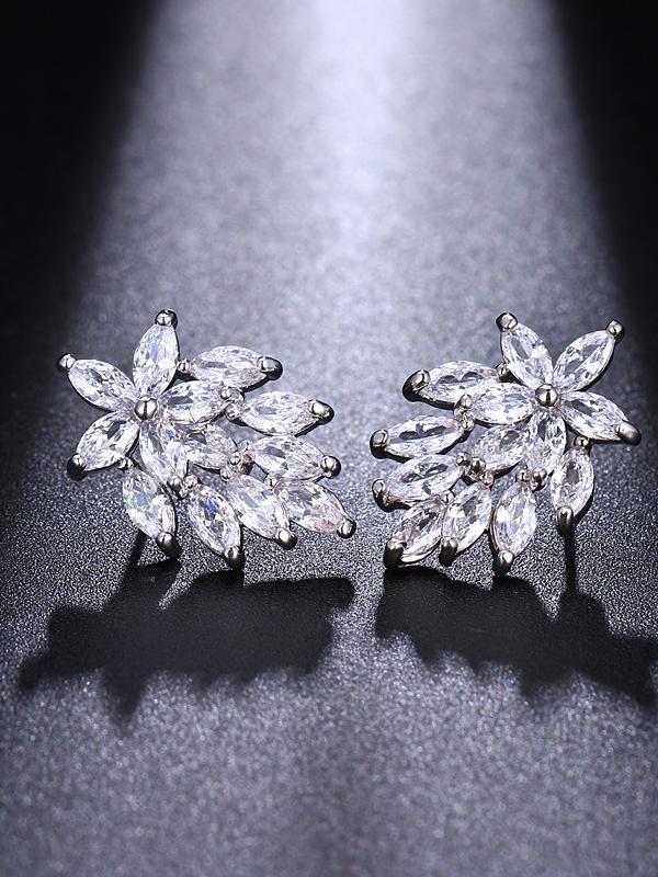 Fashion Simple Zirconia Flower Stud Earrings