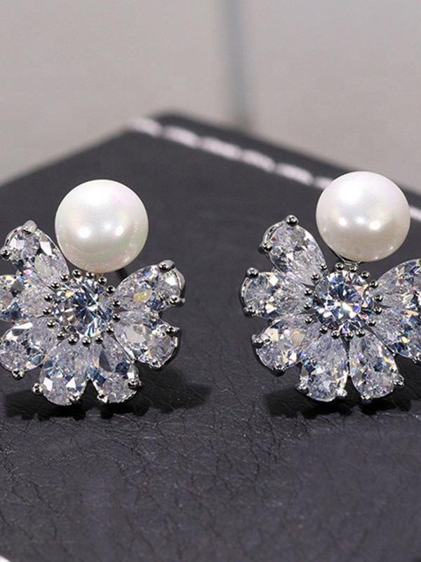 Snowflake Zirconia Imitation Pearl Earrings