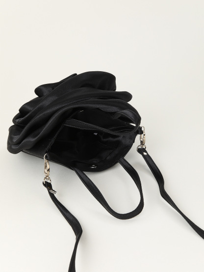 Three-dimensional Rose Tote Bag