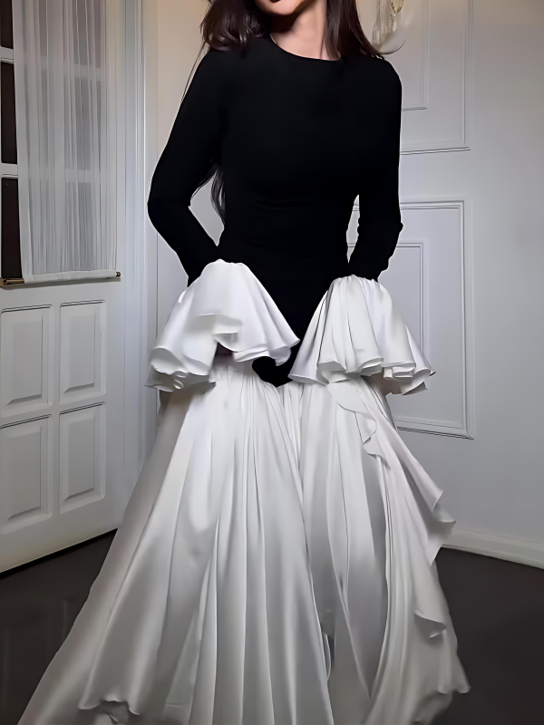 Round Neck Temperament Flare Sleeve Dress