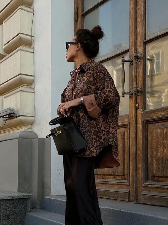 Retro-style Leopard Print Shirt