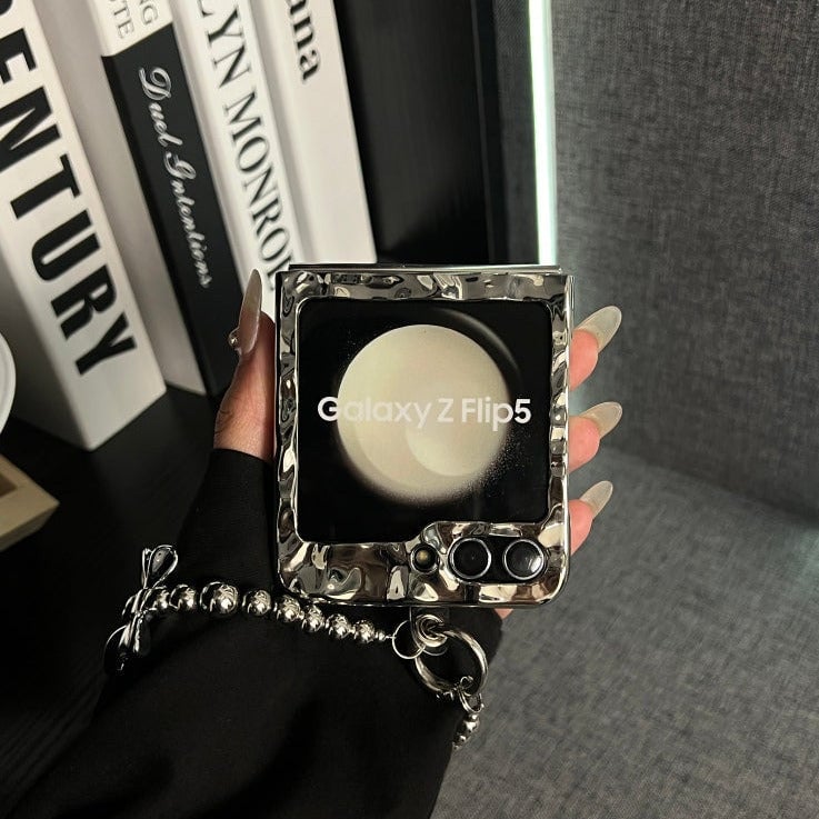 Mirror Finish Phone Case with Elegant Bracelet