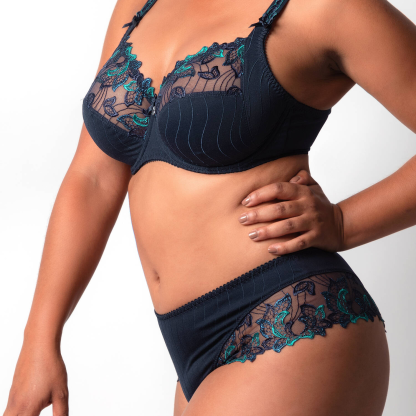 Triumph® - (3 db)🔥 Hímzett csipke Full Cup melltartó