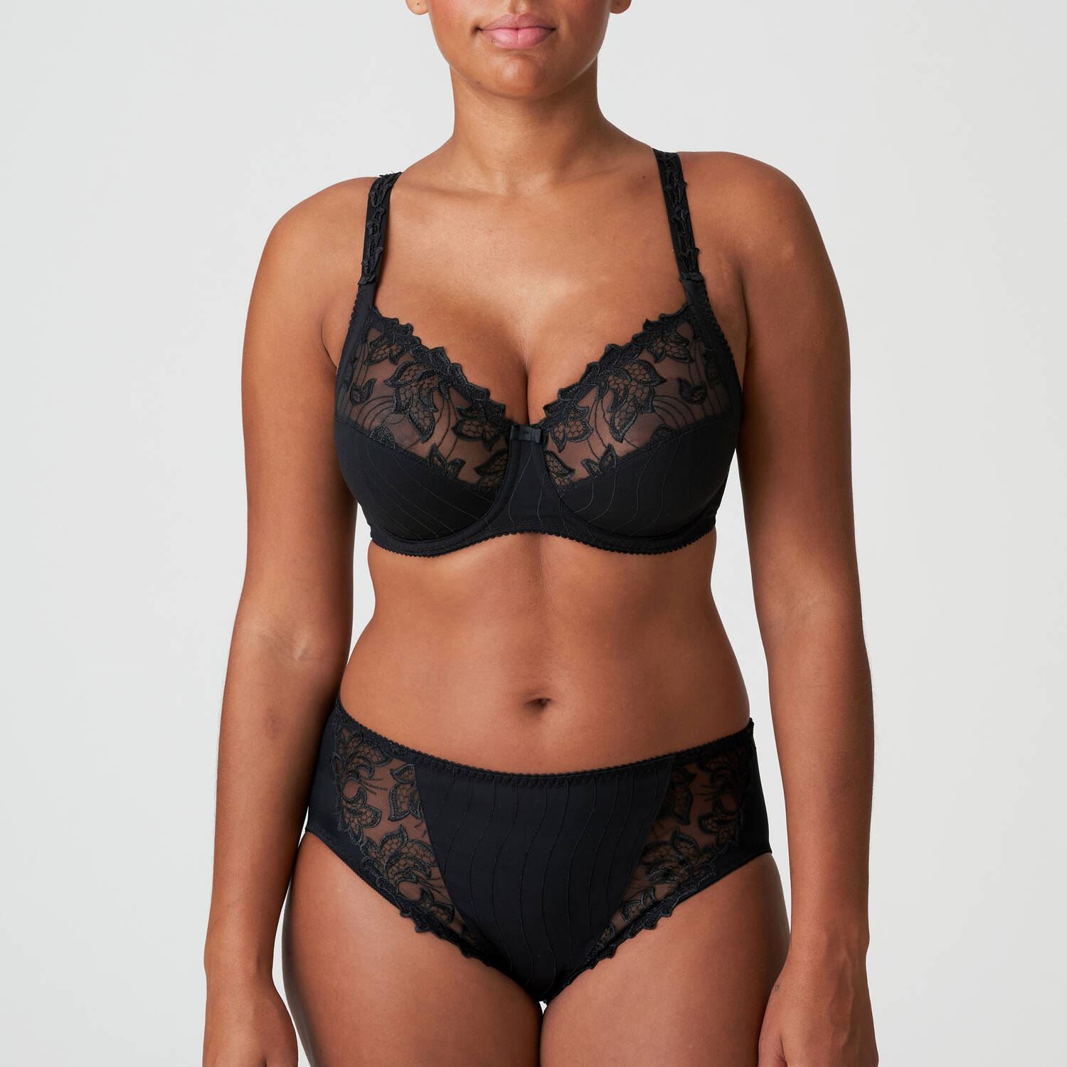 Triumph® - (3 db)🔥 Hímzett csipke Full Cup melltartó
