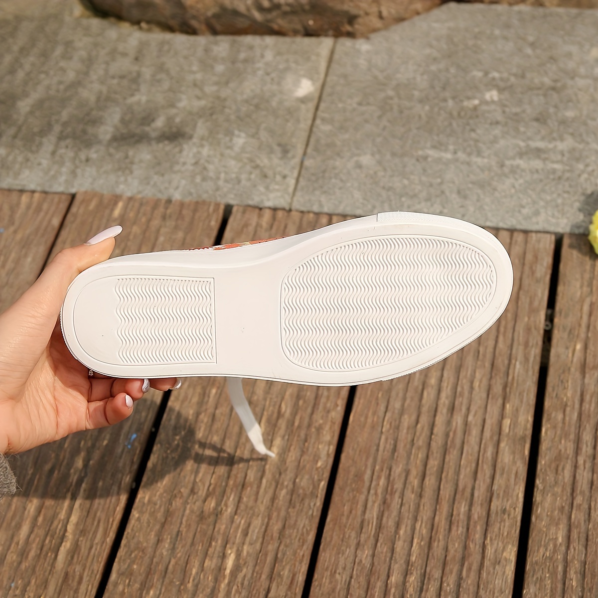 sunflower print canvas sneakers women s versatile lace low details 5