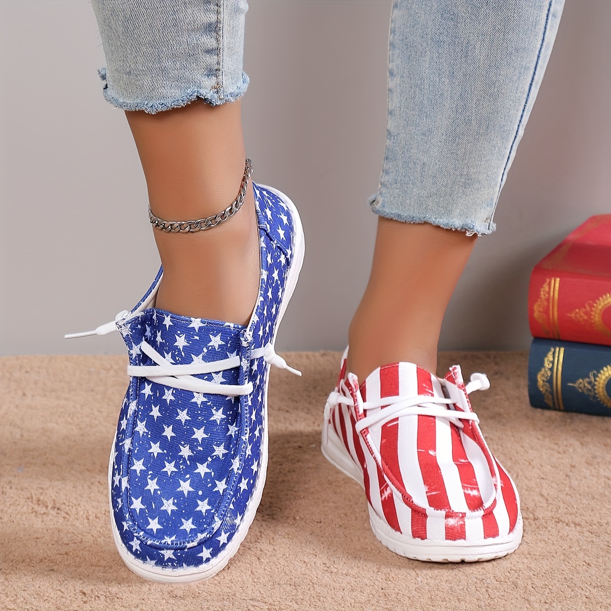 women s star striped print sneakers lightweight lace canvas details 0