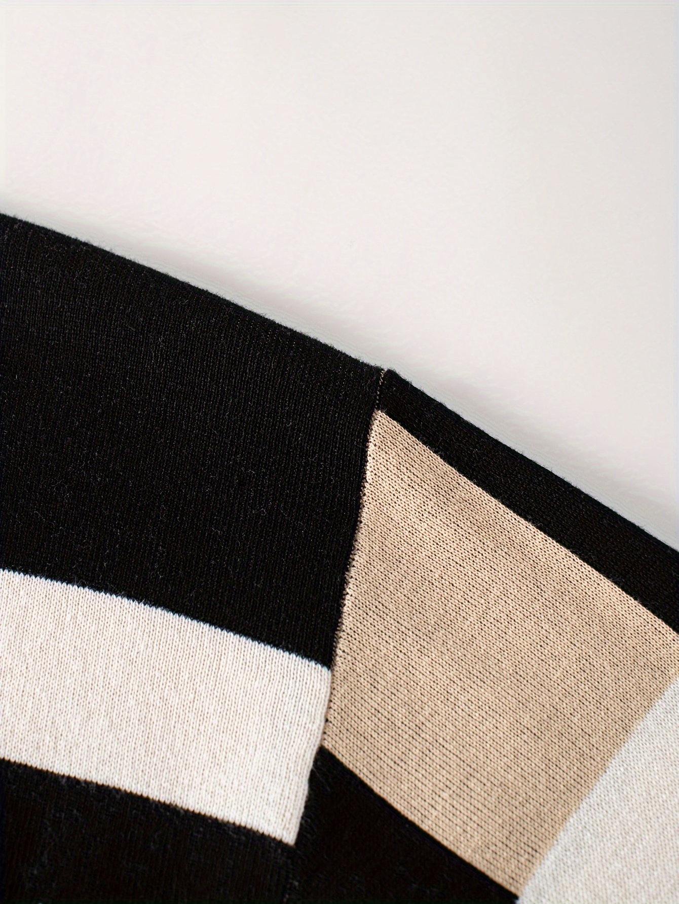 mens color block round neck sweater trendy stretch warm pullover for winter outdoor details 7