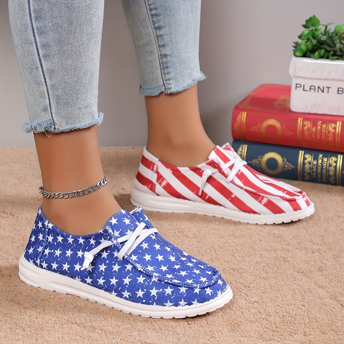 women s star striped print sneakers lightweight lace canvas details 4