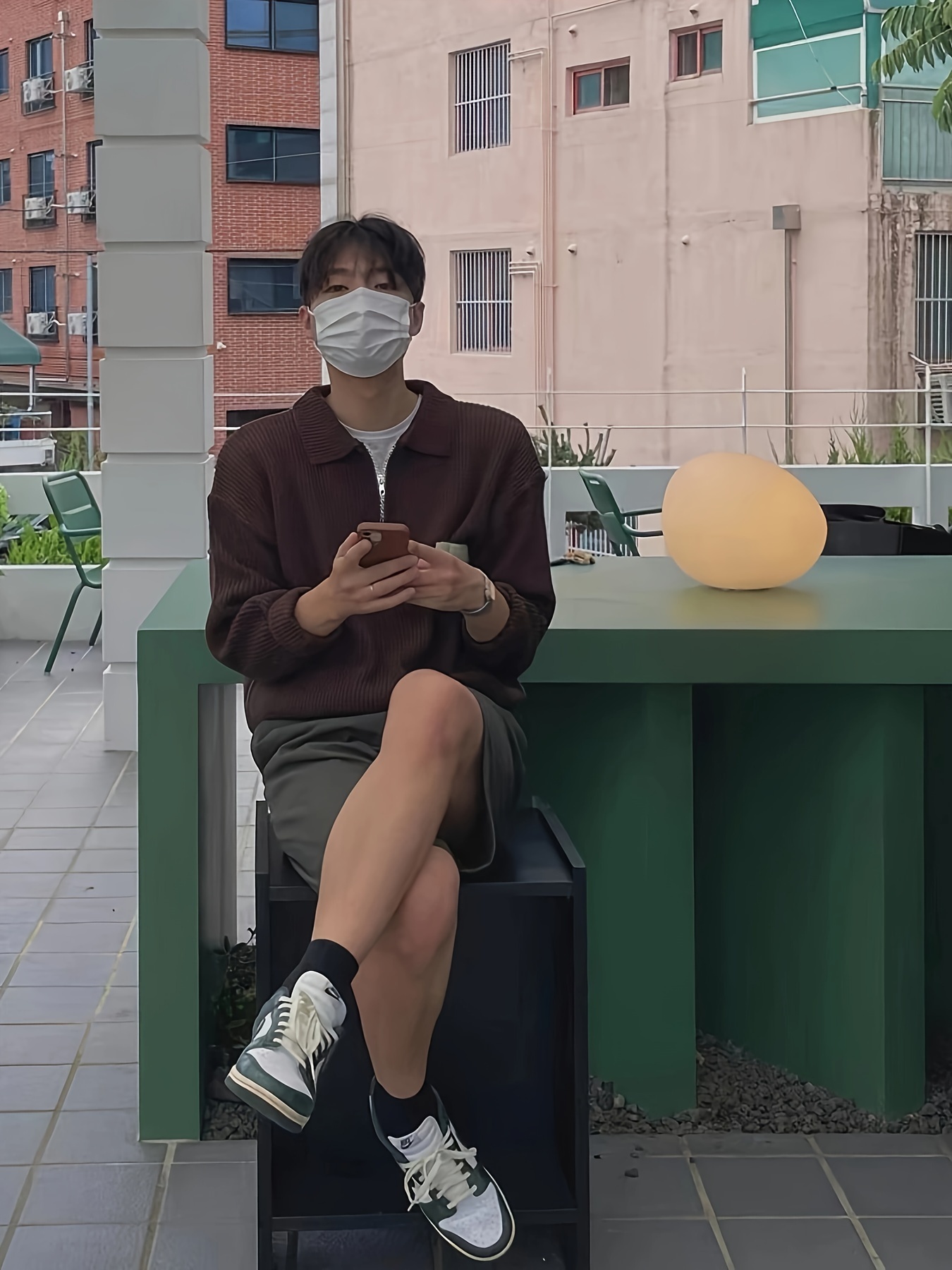 mens stylish solid knitted shirt casual slightly stretch breathable lapel zip up long sleeve shirt top for city walk street hanging details 8