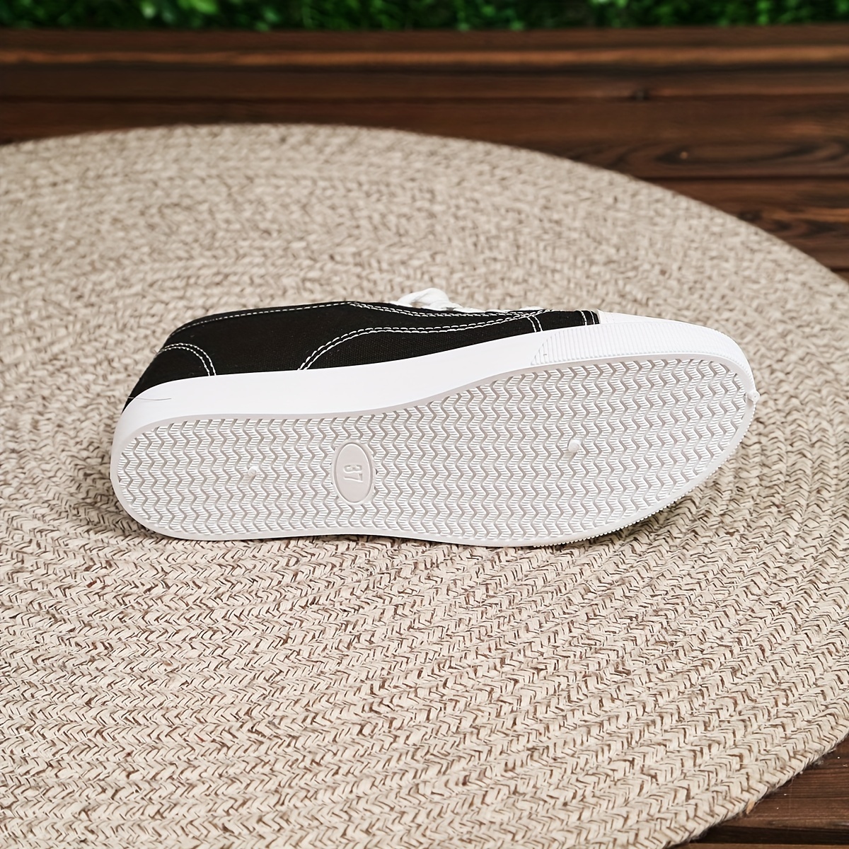 low top canvas sneakers women s casual lightweight low top details 2