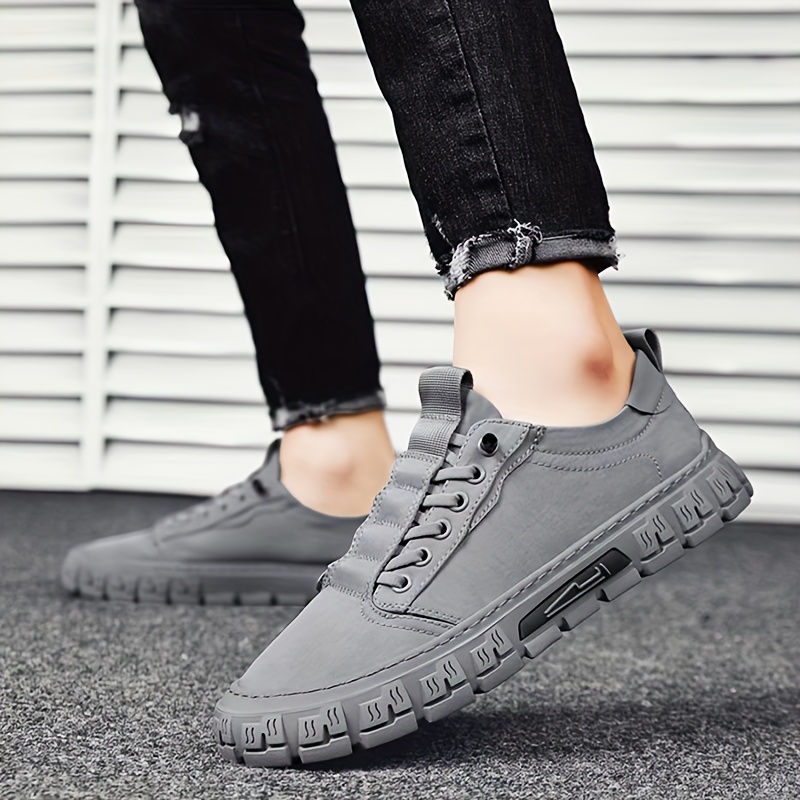 casual skate shoes men s solid canvas uppers breathable non details 0