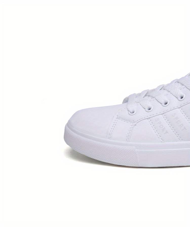 men s skate shoes good grip, breathable lace sneakers details 4