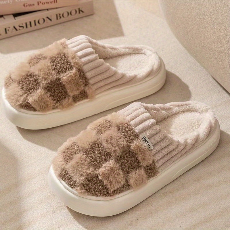 checkered fluffy warm home slippers winter closed toe soft sole house shoes cozy bedroom plush slippers details 2