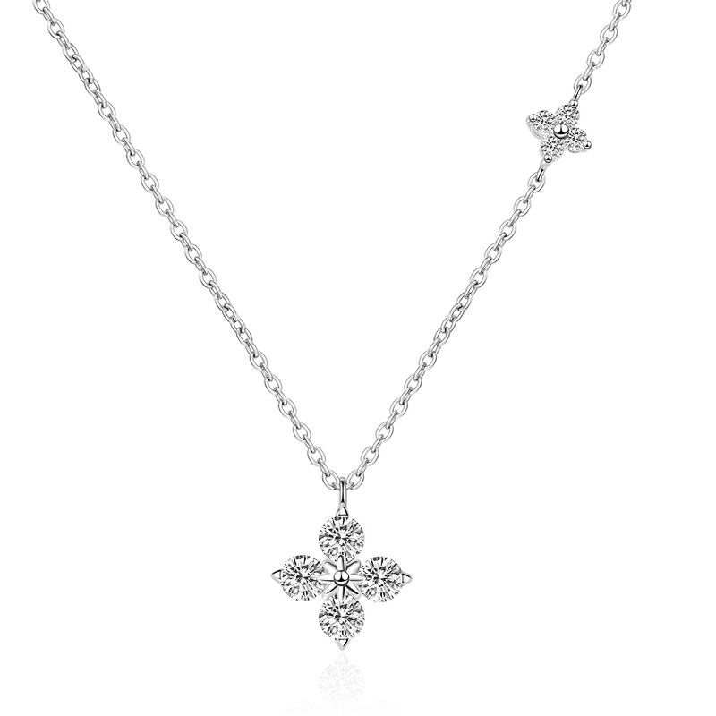 Premium Clover Moissanite Necklace