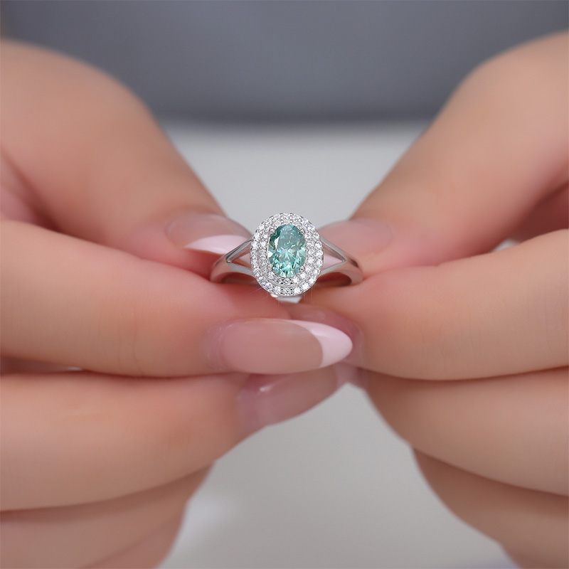 Amelia Oval Cut Double Halo Moissanite Engagement Ring-VOOGME