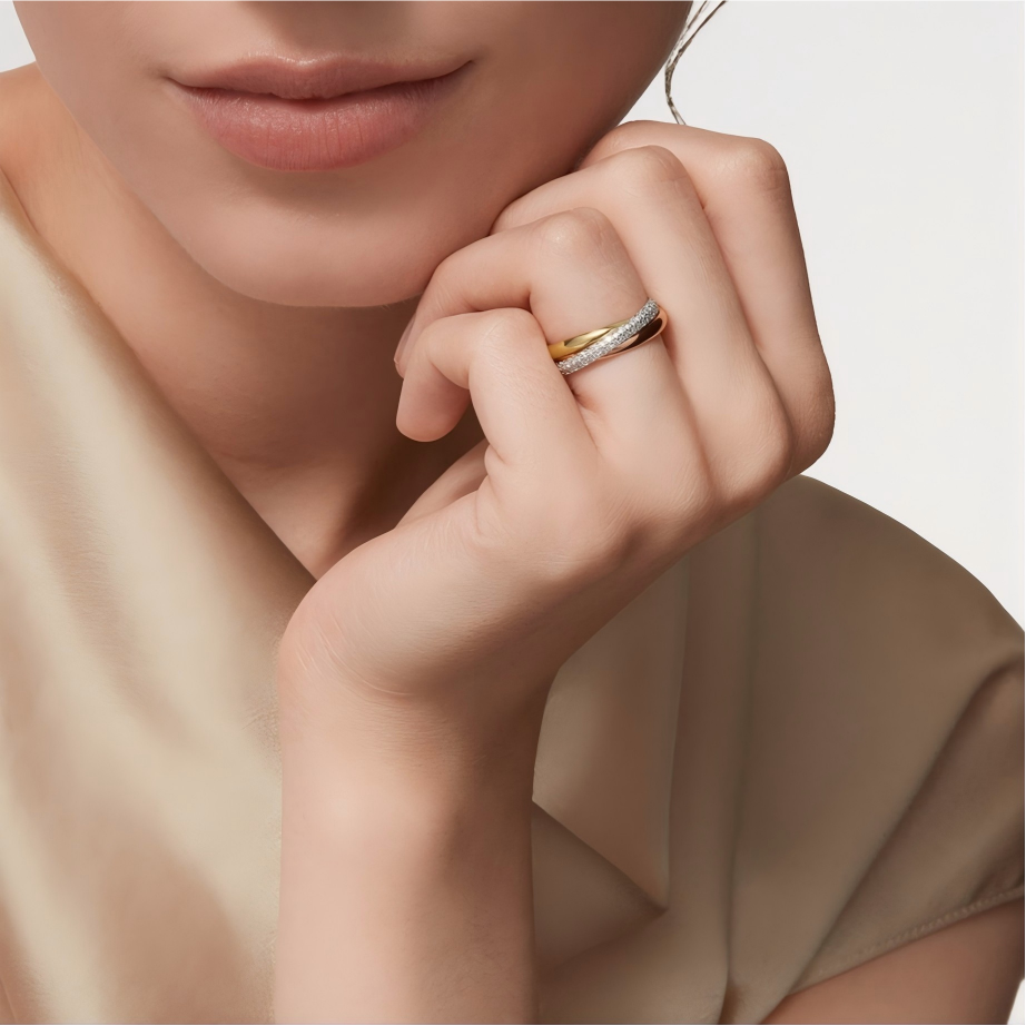 Tri-Color Curved Ring