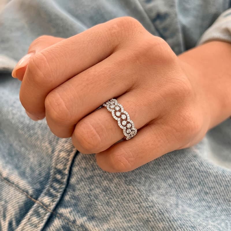 Bernice Lace Moissanite Ring