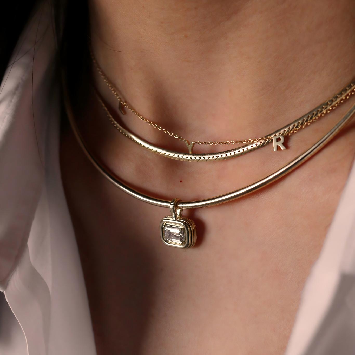 Diamond Heirloom Curved Chain Emerald Necklace