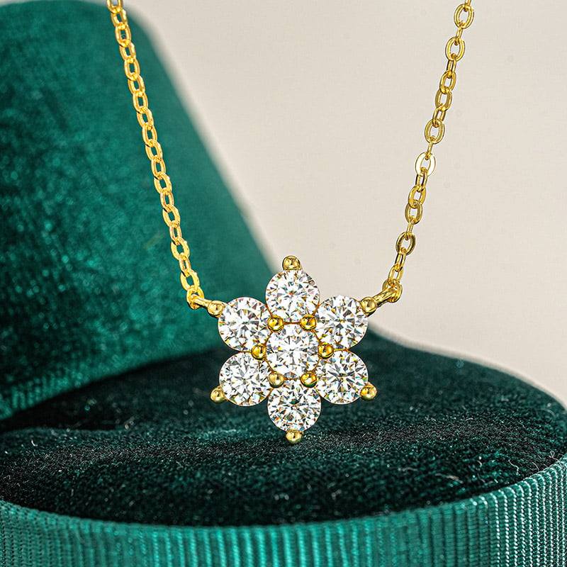 Classic Sunflower Moissanite Necklace