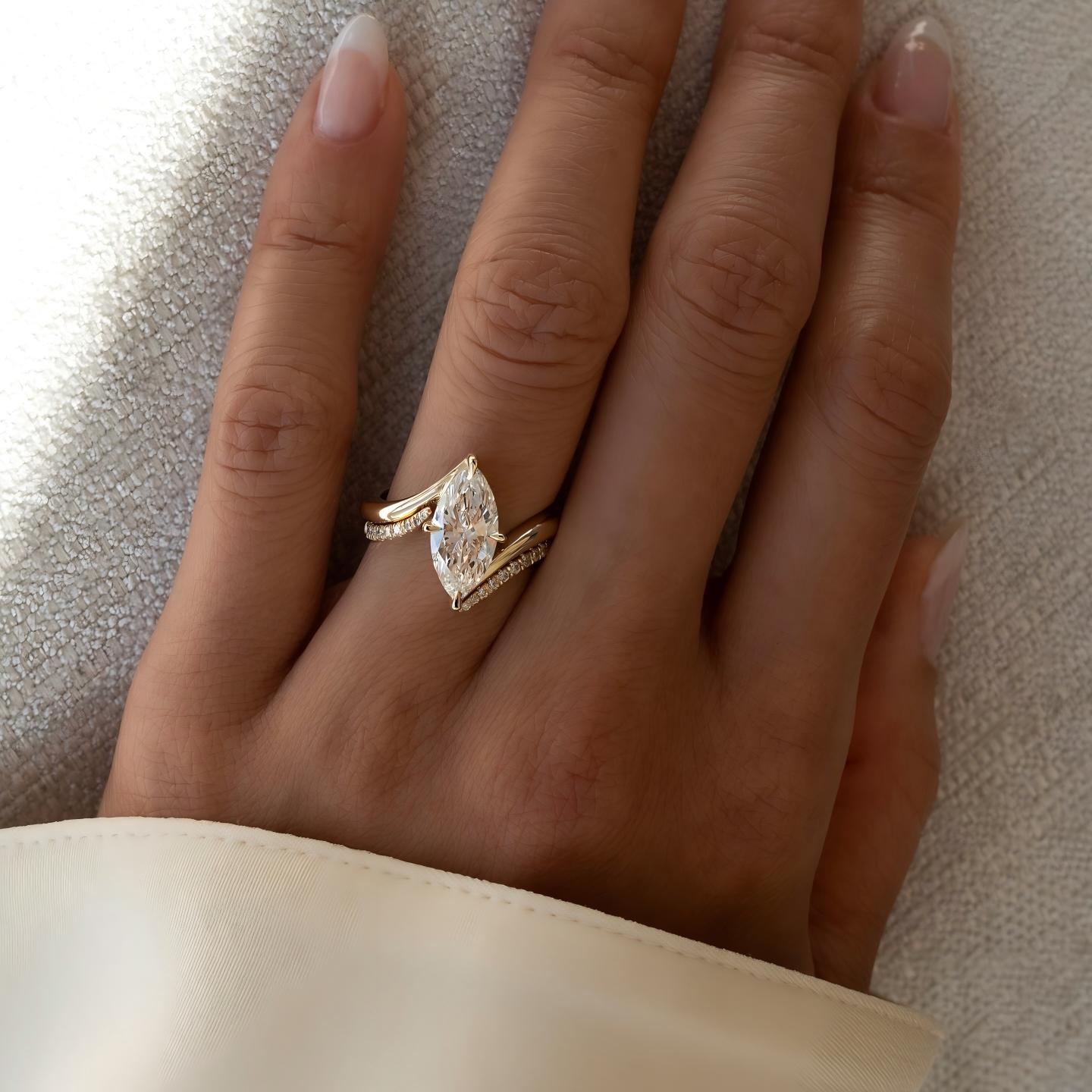 Criss-Cross Marquise Cut Moissanite Ring Set