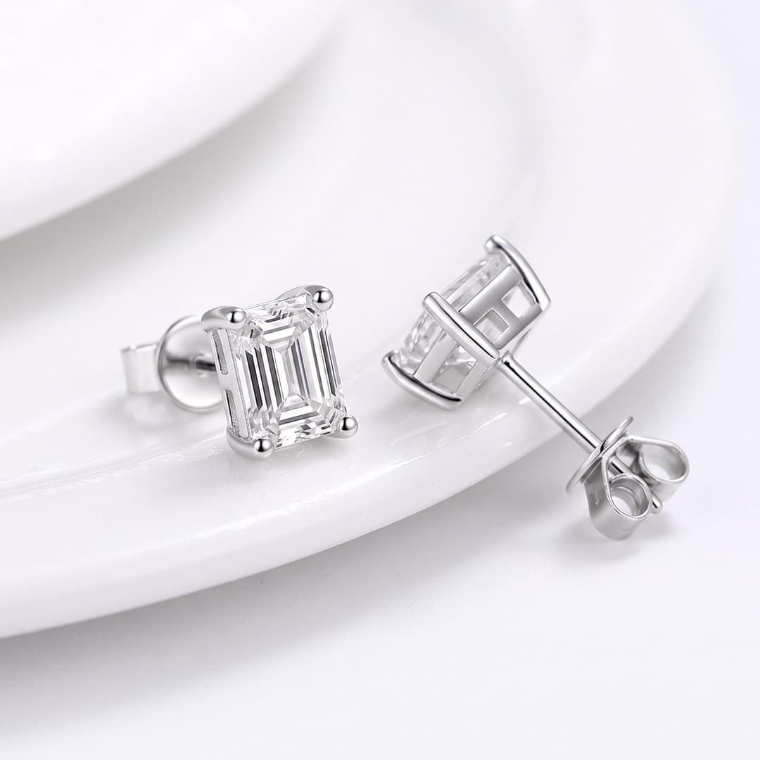 Classic Emerald Moissanite Stud Earrings