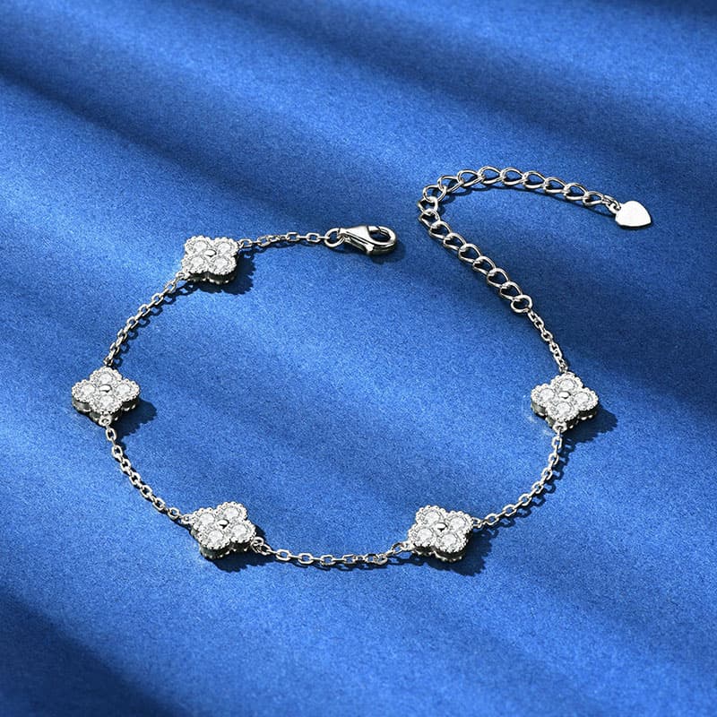 Kali Clover Moissanite Bracelet