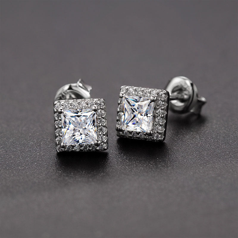 Florence Halo Moissanite Stud Earrings (1.0 ct.tw.)-VOOGME