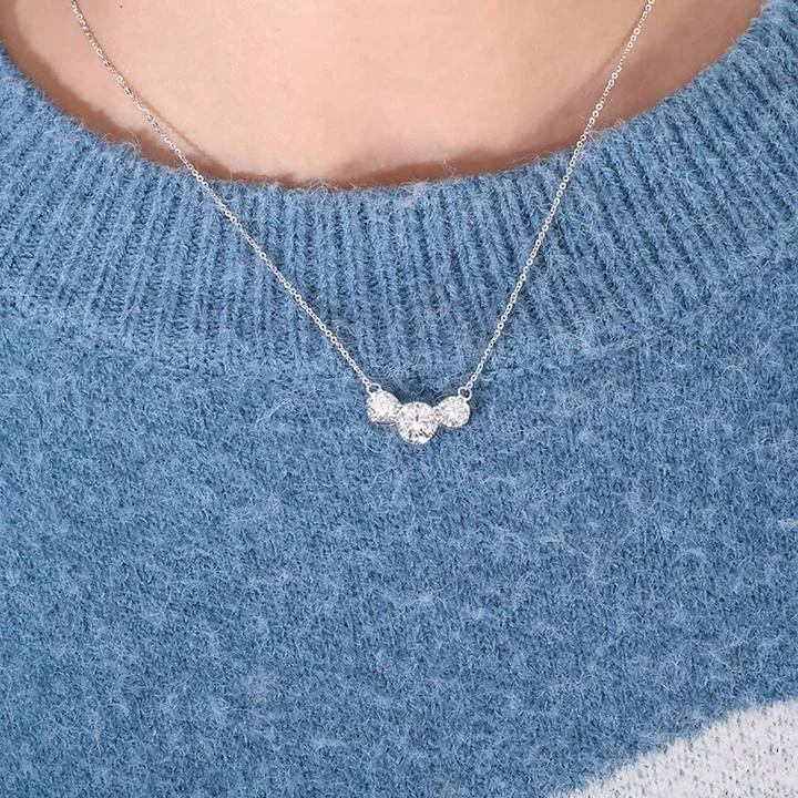 Classic Three Stones Moissanite Pendant 4.0 ct