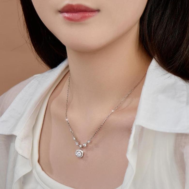 Sugar Cube Moissanite Necklace