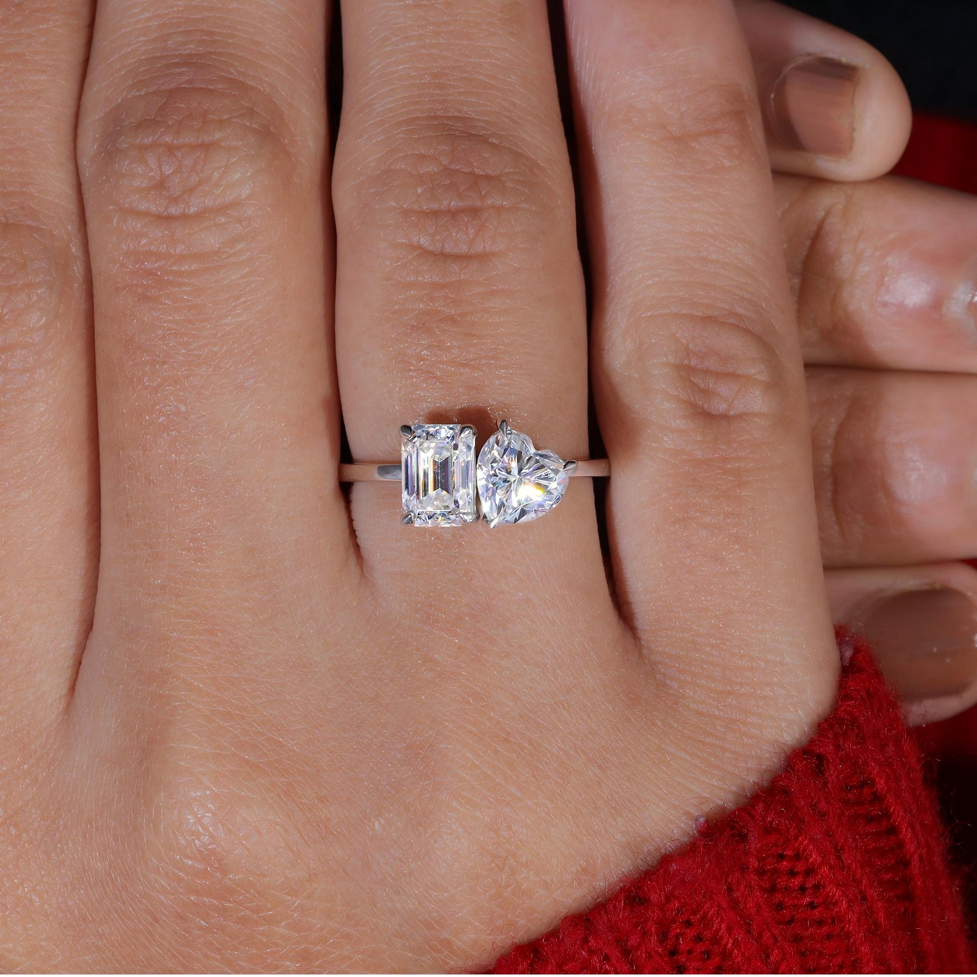 Toi Et Moi Emerald and Heart Moissanite Ring