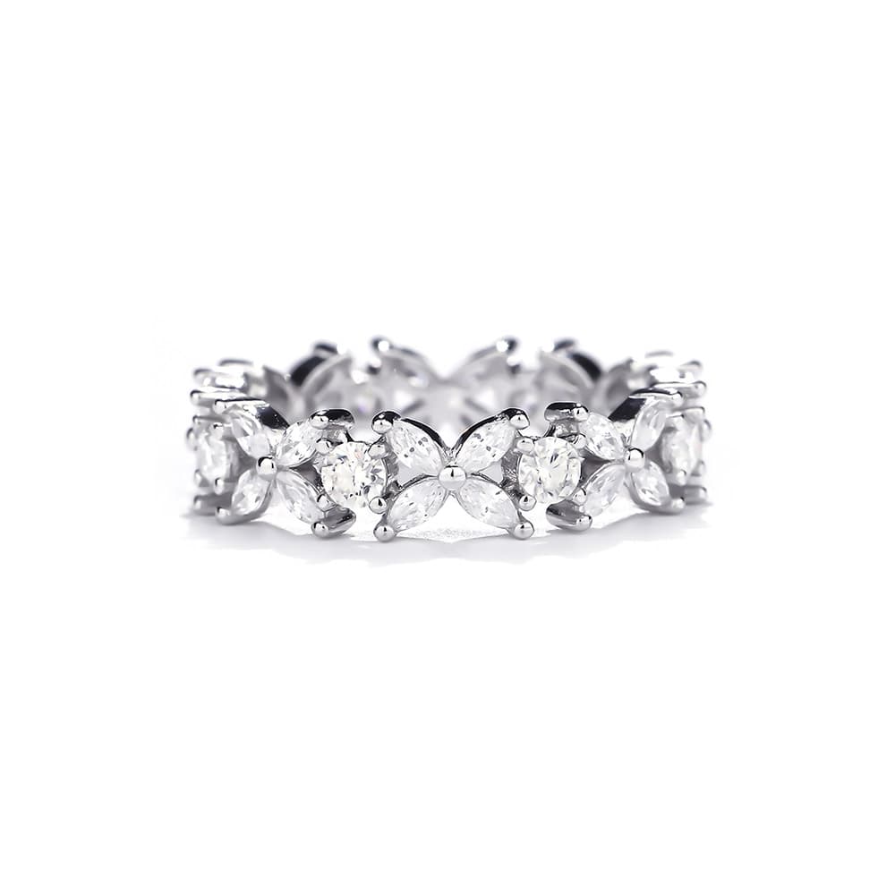 Aurora Clover Moissanite Wedding Band