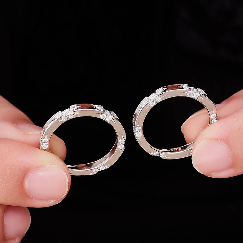 Secret Garden Moissanite Wedding Band